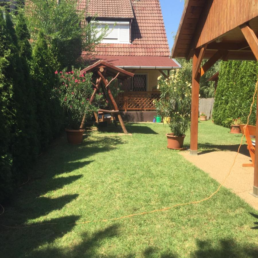 Pakasz Nyaralohaz Villa Tiszafüred Екстериор снимка